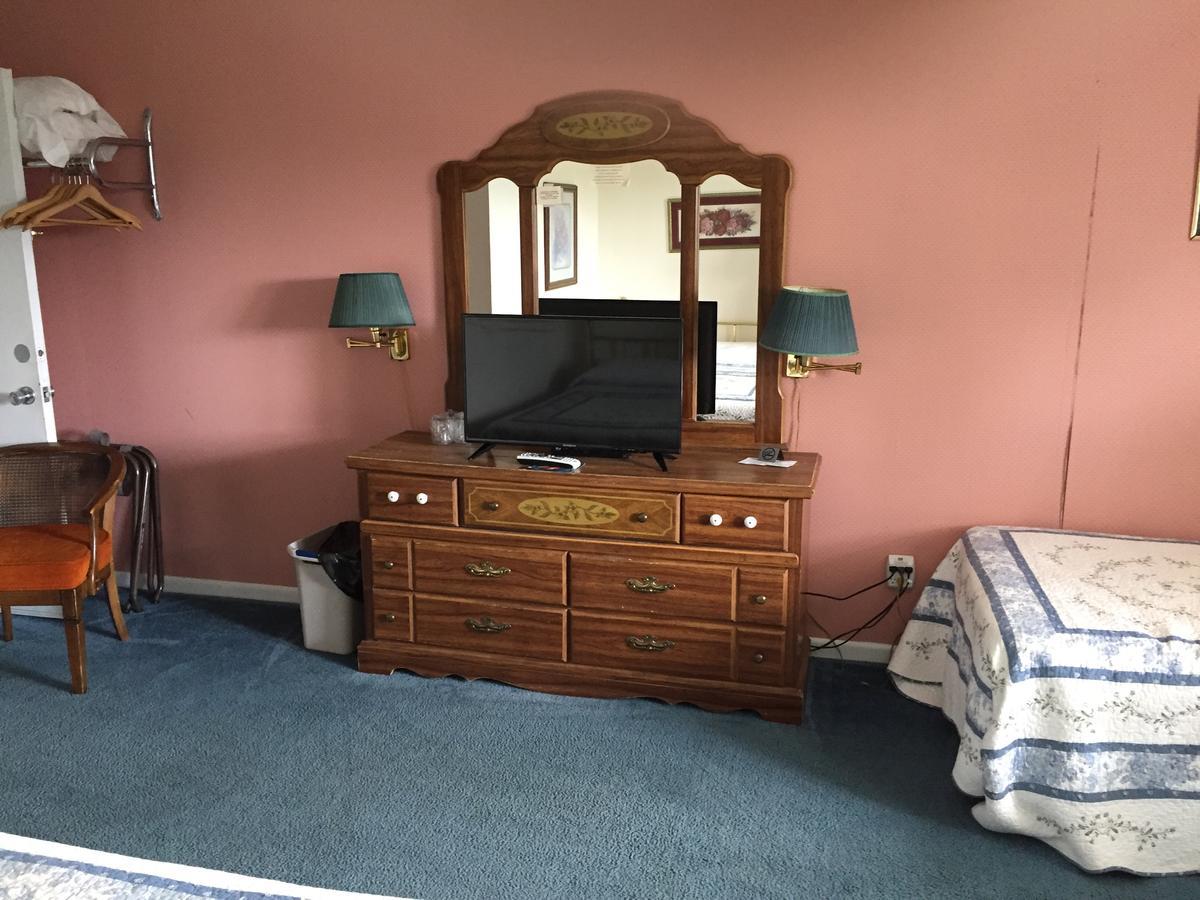 Swiss Inn Londonderry Extérieur photo